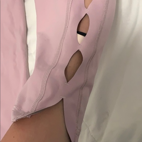 Victoria’s Secret Knockout tights - Picture 2 of 3